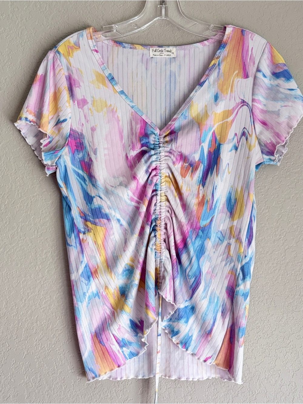 Full circle trends pastel tones top women’s XL